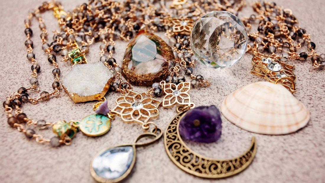 Metal Allergies: Your Guide To Safe Jewelry Shopping - Aquaria Gems